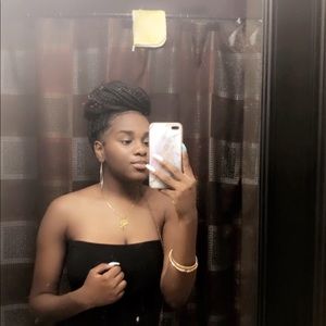 Meet your Posher, Maya